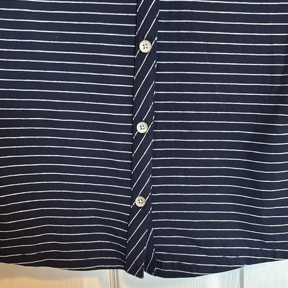 Cutter & Buck NWT women’s blue striped button down shirt size medium - Picture 5 of 9